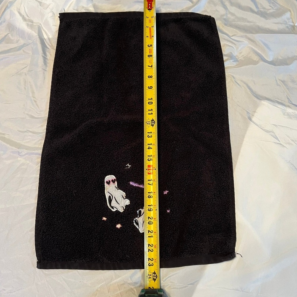 Ghost Hand Towel Set Unisex OS Black Very Good Embroidered Halloween - Picture 6 of 7